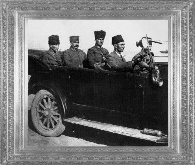 1922
