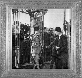 1923