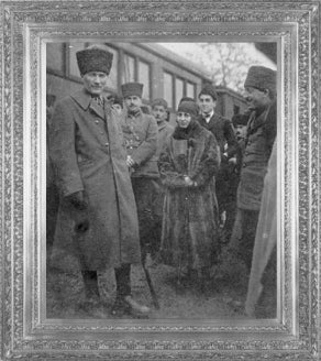 1923