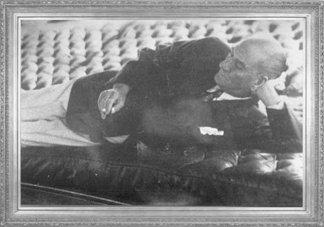 1938
