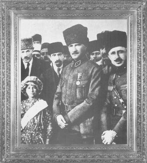1923