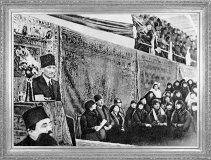 1923