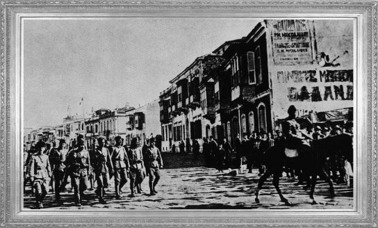 1922