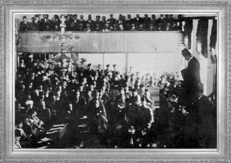 1921