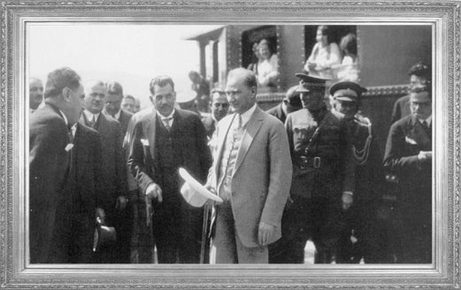 1929
