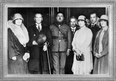 1928