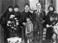 Yaşamı ve Ailesi