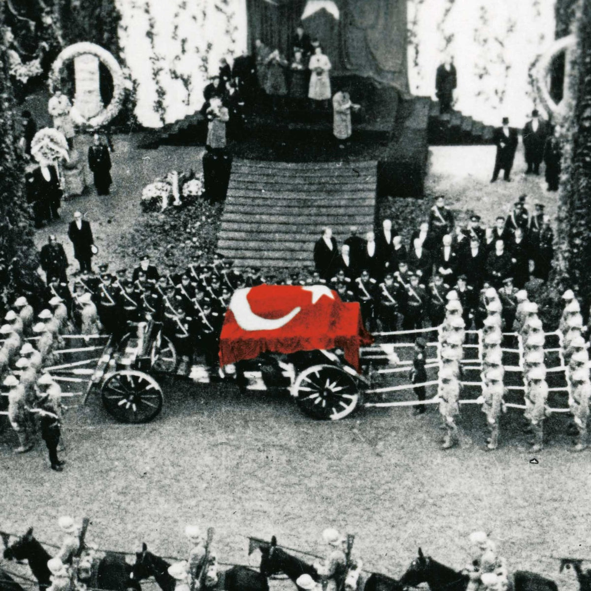 Atatürk'ün Cenazesi Orijinal Görüntüler