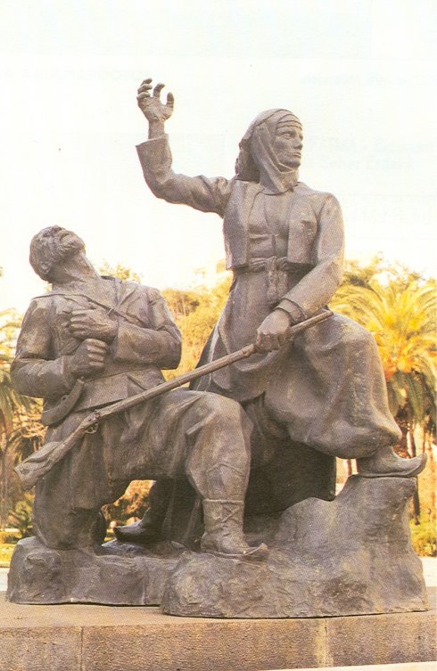 Atatürk Anıtları
