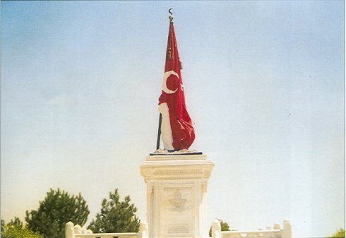 Dumlupınar - Atatürk Anıtları